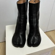 마르지엘라-타비부츠