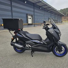 야마하 XMAX300 오토바이