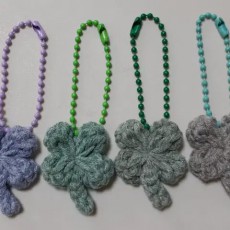 미니 통통 네잎클로버 뜨개키링