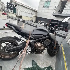 (급처)22년식(7천km)CB650R 맷블랙 팝니다.