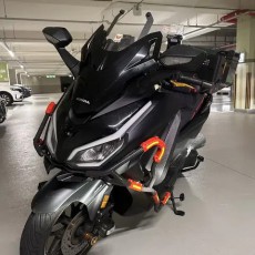 23년식 포르자350 무광블랙 팝니다