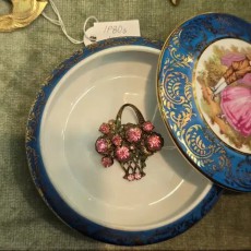 오리지널 빈티지 핑크 꽃바구니 브로치(1950s)