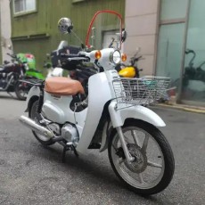 슈퍼커브110 2023년식 9천KM 판매합니다