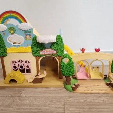 실바니안 숲속의 유치원,그네