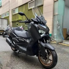 Xmax300 2024년식 2만KM 판매합니다