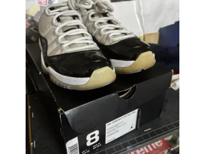 나이키 에어조던11 레트로 로우 중고